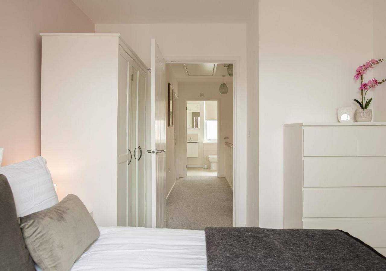 Stunning 2 Bed With Private Patio And Free Parking Villa Cheltenham Exterior foto